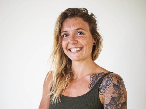 Charlotte, professeure de Yoga. Nantes, France - 2019 ​​​​​​​Commande pour Nava Yoga